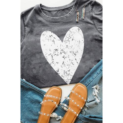 Azura Exchange Heart Graphic Print T-Shirt - L